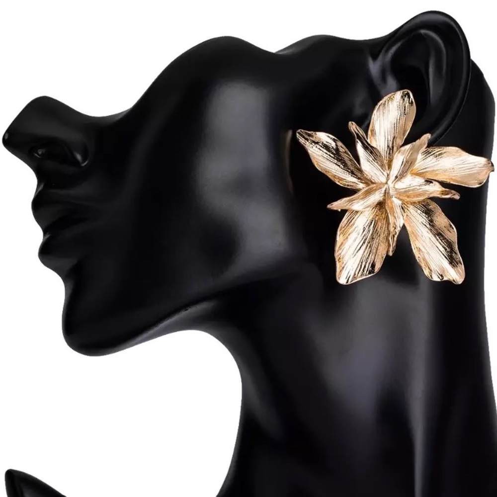 Big Flower Earrings